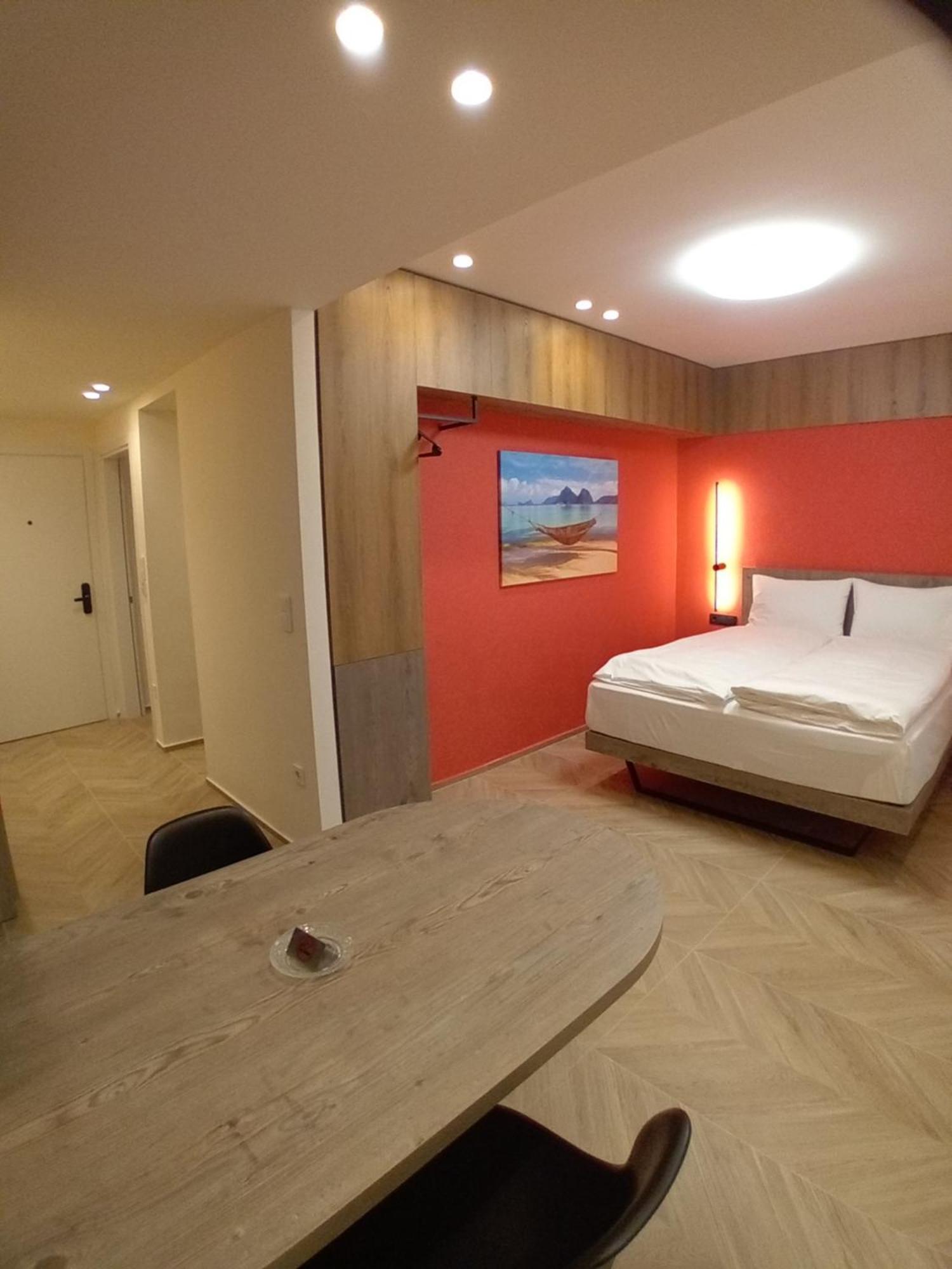 Amber's * Alexandroupoli